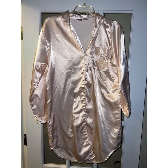Vintage Merville Pink Silky Satin Feel Comfy Oversized Sleep Shirt Small - Picture 1 of 4
